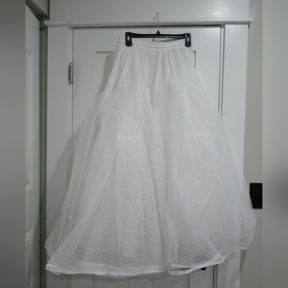 Perfect Condition Size Small Women's Underskirt